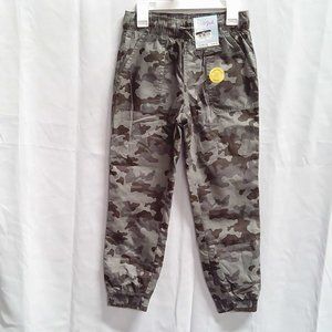 New JOGGER pants for kids without closure adjustable at the waist military color